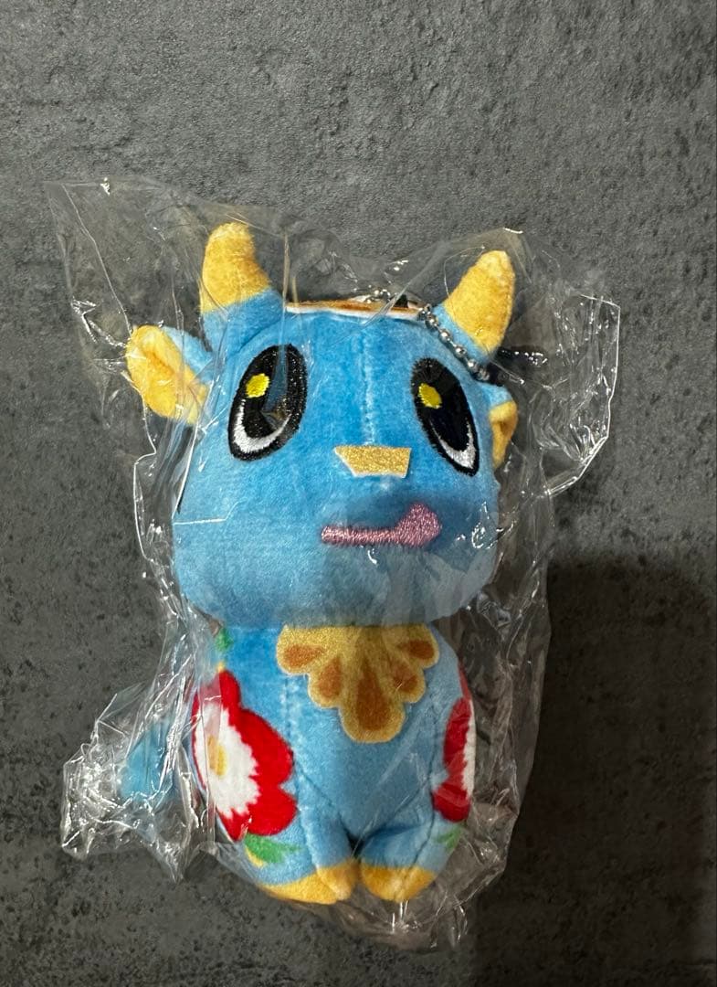 万博　ペルー　ピンバッチ　ぬいぐるみ　マグネットピン　3点セット