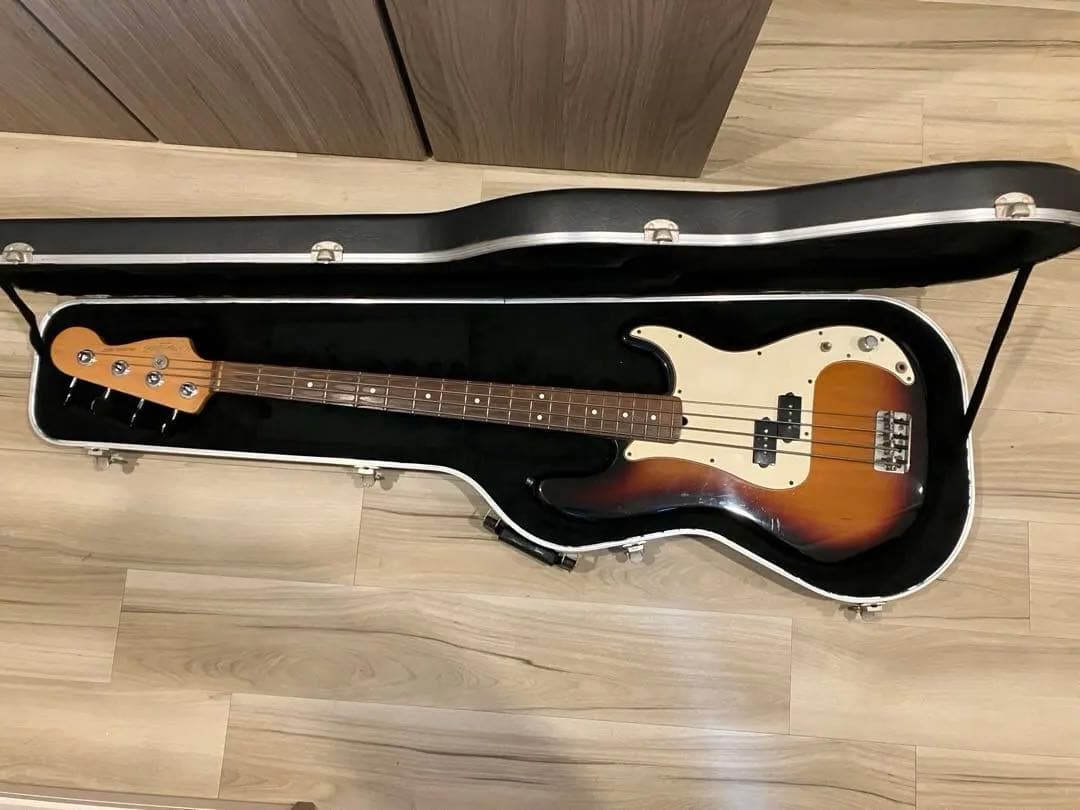 【ジャンク品 フェンダー Fender】90's製プレシジョンベースサンバースト
