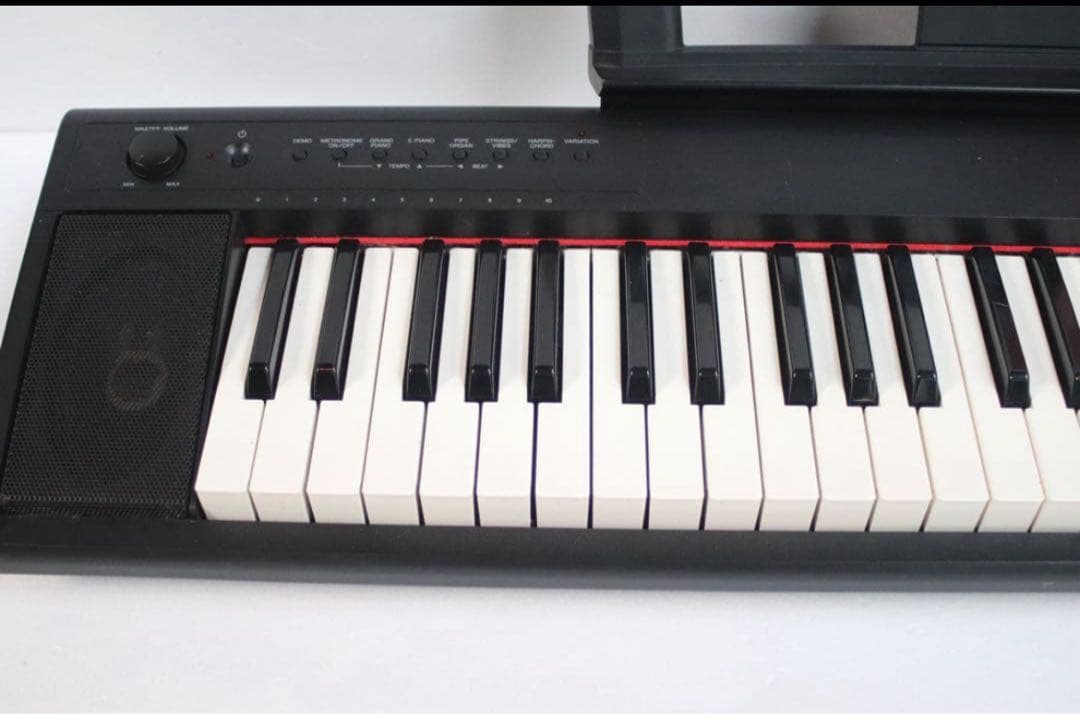 軽量 YAMAHA ポータブルグランド Piaggero NP-11