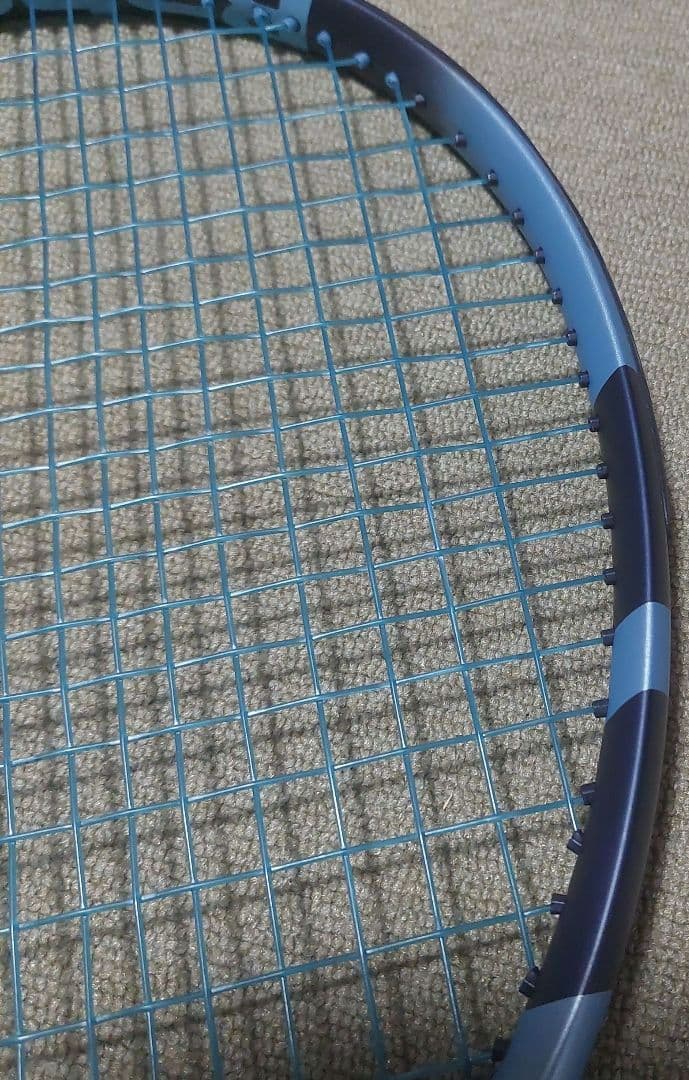 【超美品】使用頻度少ない　保証書付き　バボラピュアドライブライト　テニスラケット