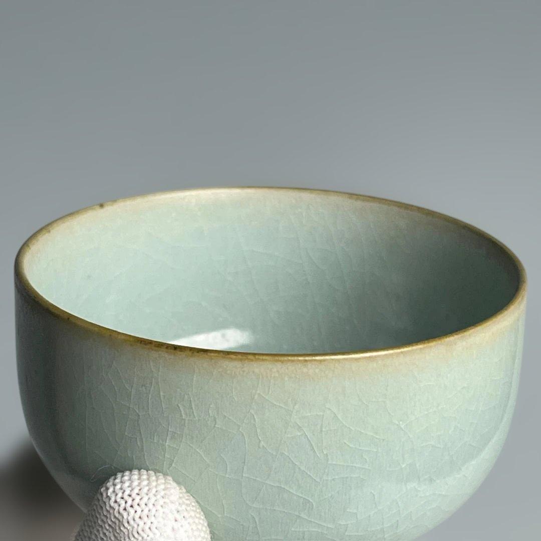 青磁 天青釉茶盞 擺件 中国古玩美術 唐物 旧家伝来 SH76