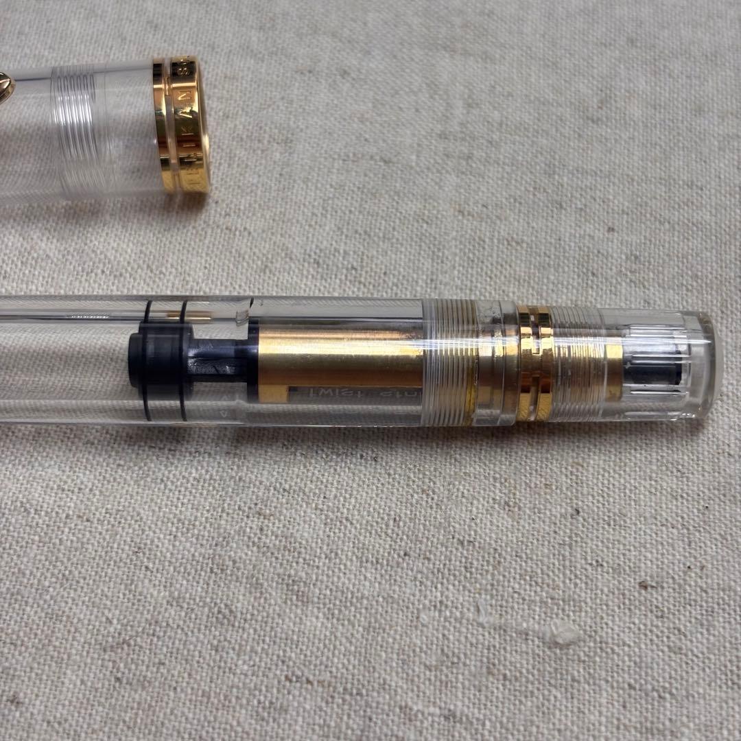 PelikanスーベレーンM800デモンストレーター万年筆刻印有18C-750M