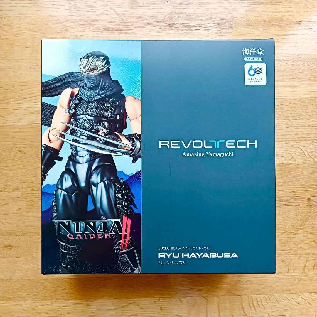 【美品】海洋堂 リボルテック リュウ・ハヤブサ フィギュア