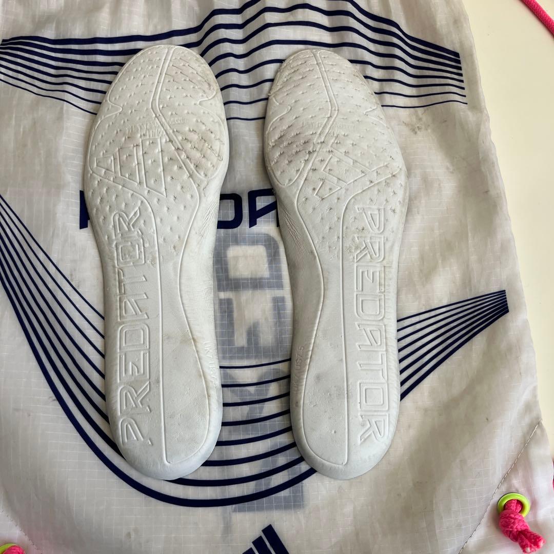 adidas Predator サッカーシューズ ホワイト/ピンク/イエロー