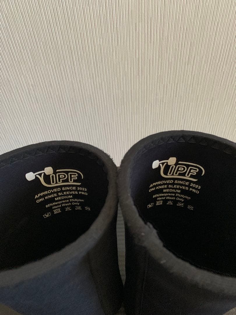 【S級品】ONIニースリーブPRO IPF公認 膝サポーター　Mサイズ