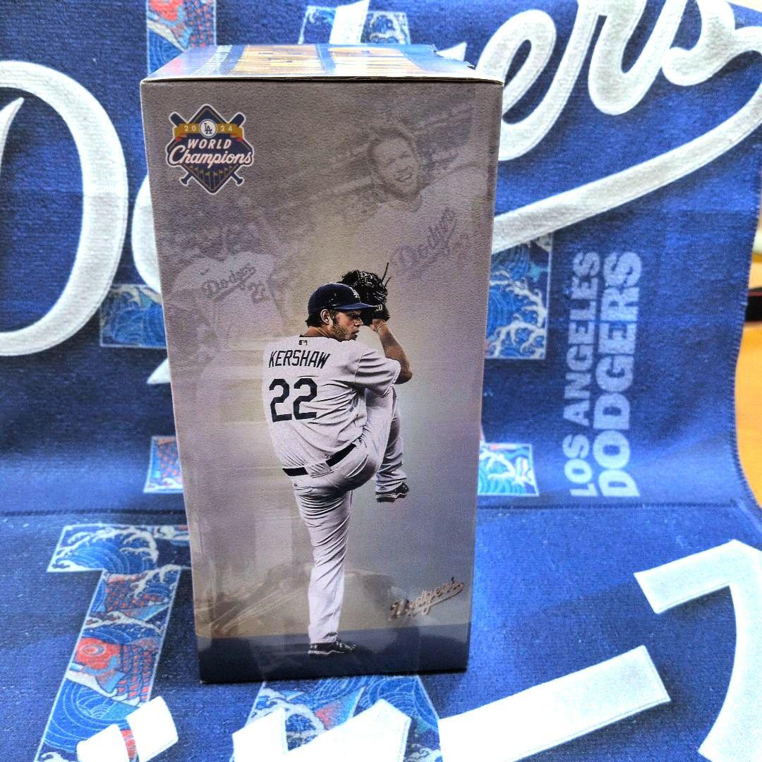 ロサンゼルス・ドジャース クレイトン・カーショウ 記念フィギュア