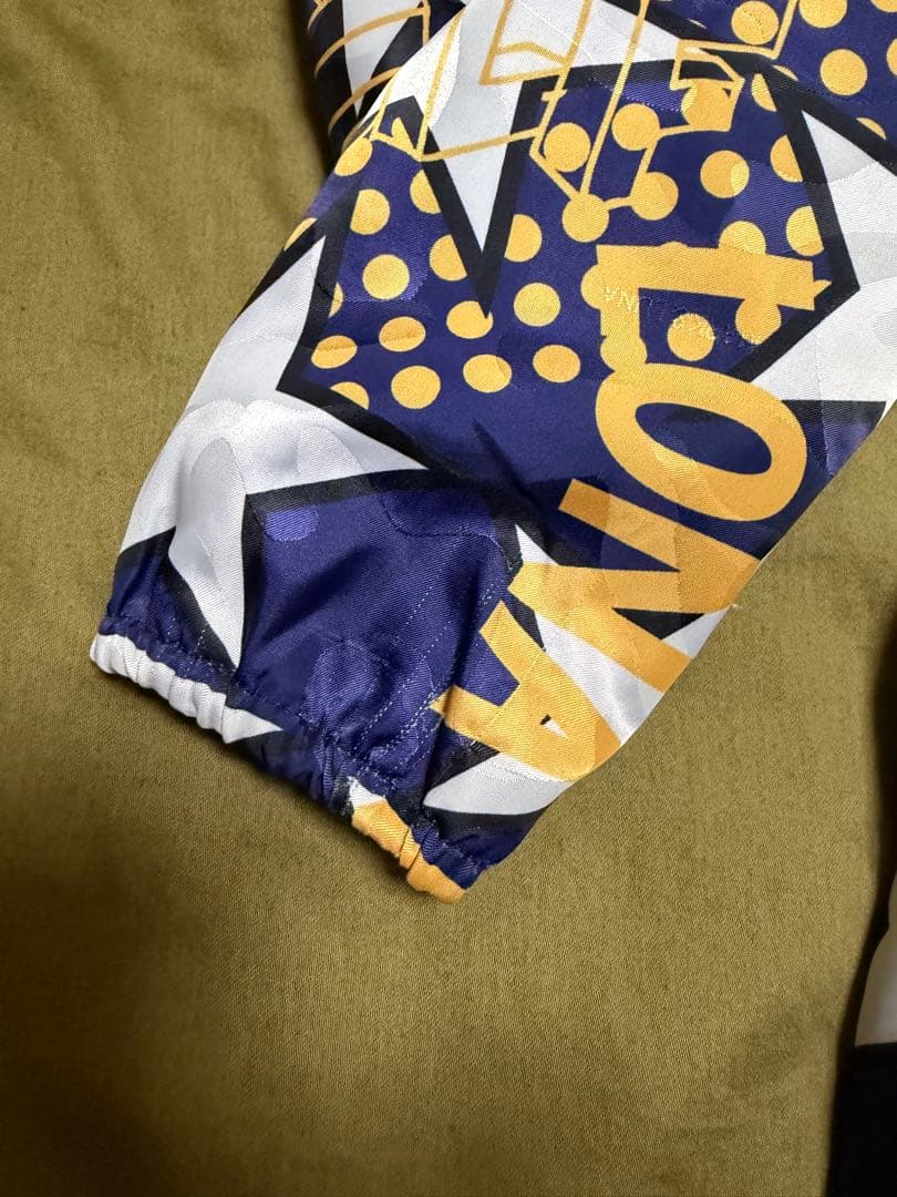 MARK&LONAマークアンドロナ　星柄ナイロンブルゾンused