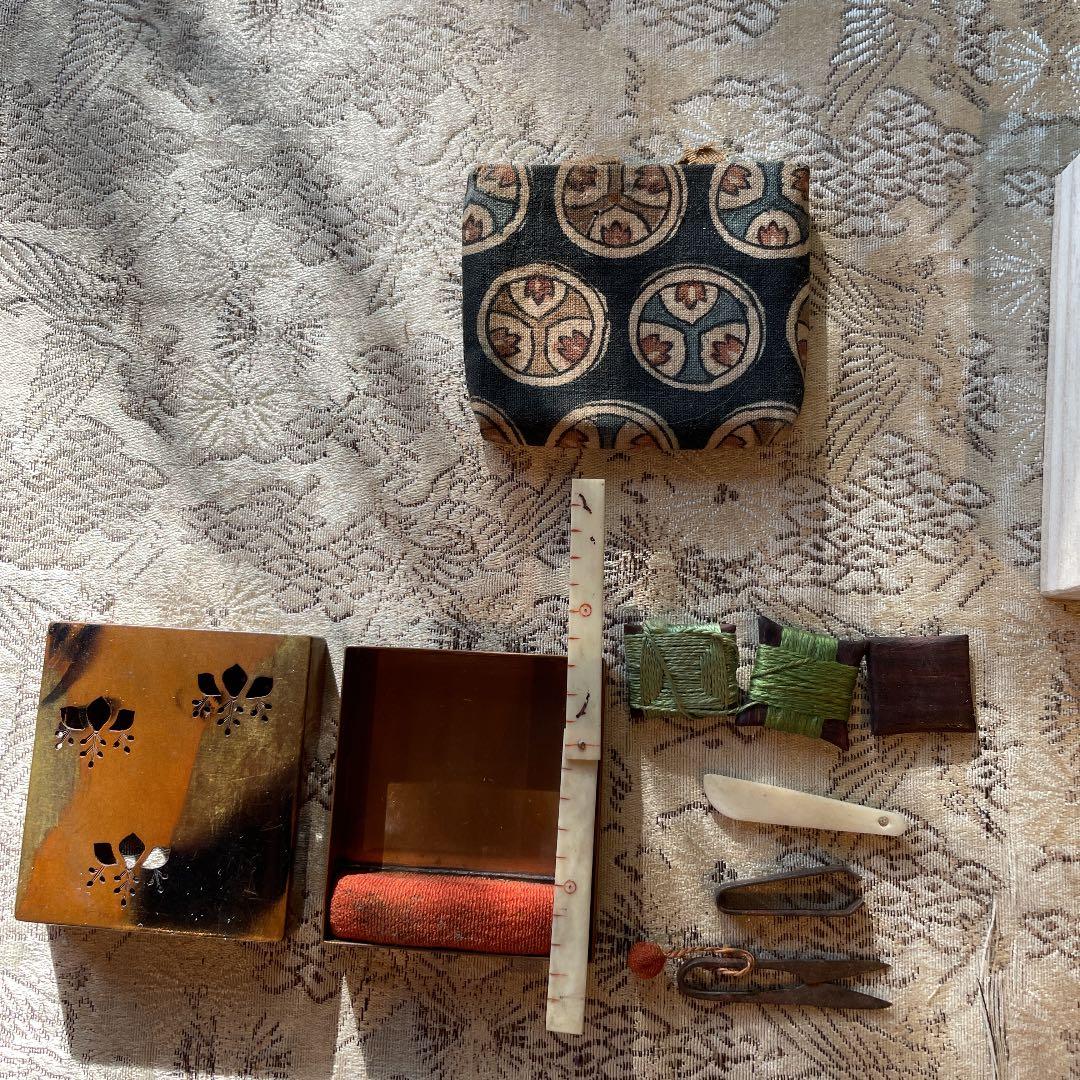 裁縫銅製小箱　更紗