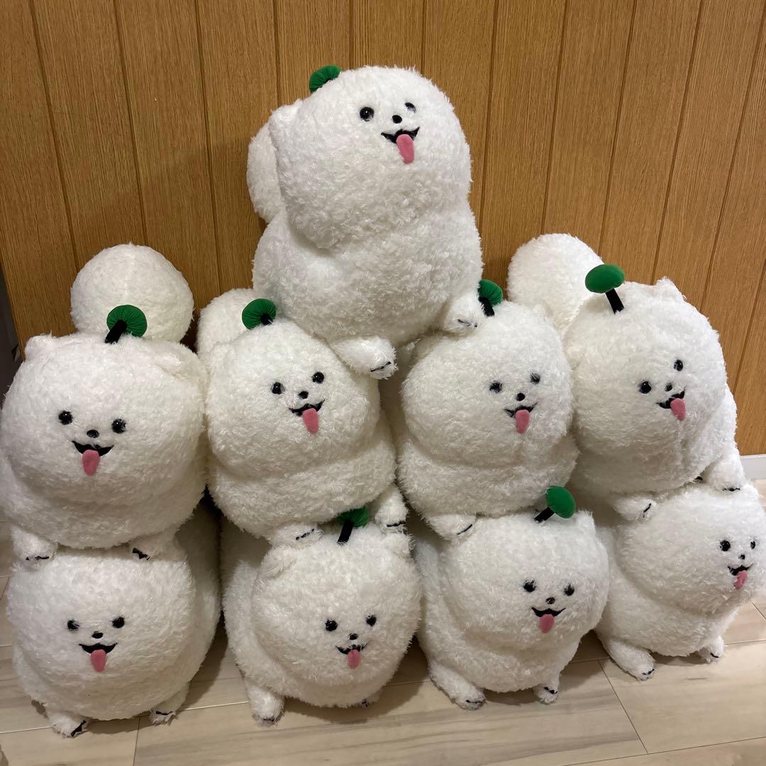 18TRIP エイトリ　しゅうまい　寝そべりBIGぬいぐるみ　ぬいぐるみ