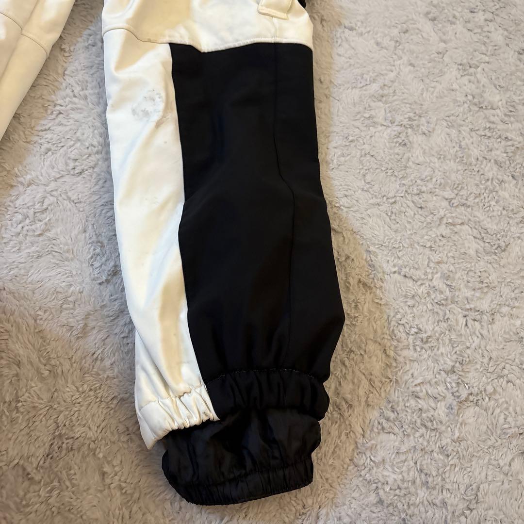 スノーボードウェア　セットアップ　上下　ブラック/ホワイト　男女兼用