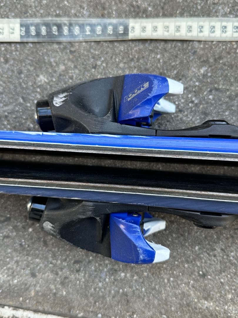 KAZAMA スキー板 青 ストック付き