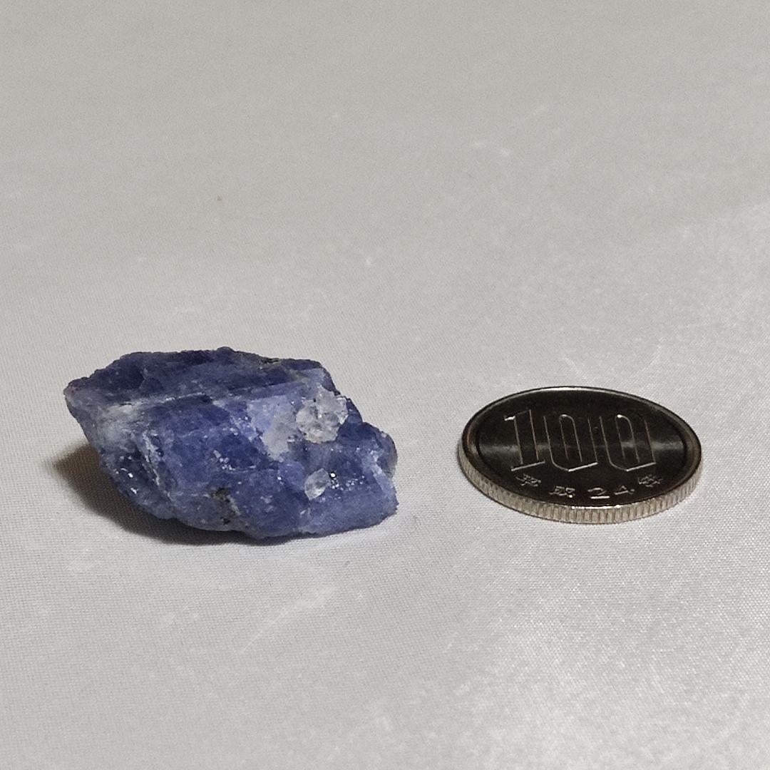 希少！　パワーストーン　天然石　原石　タンザナイト　11g　No.651