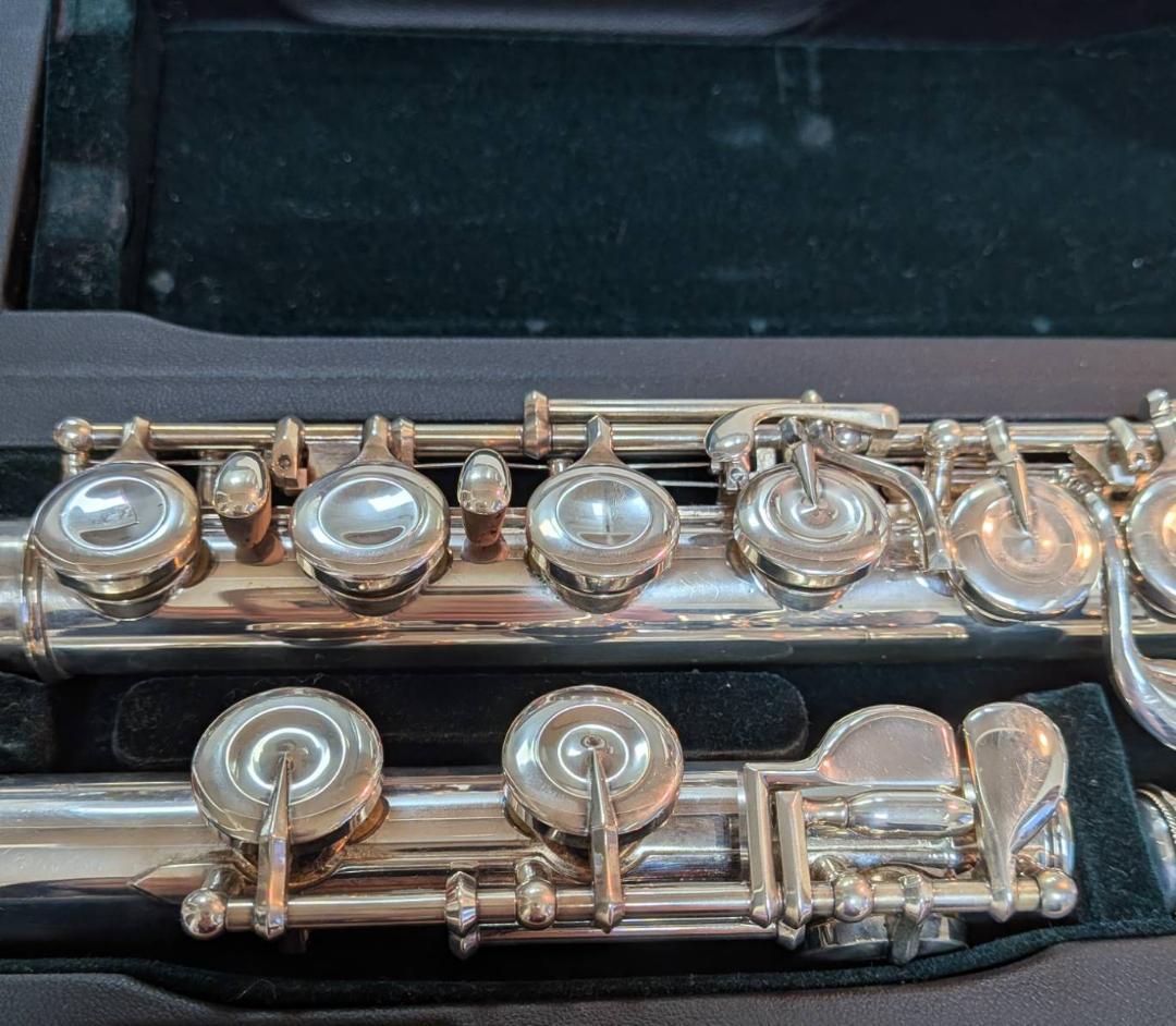 Pearl PF-665E パール フルート 頭部管銀製 吹奏楽 初心者向け