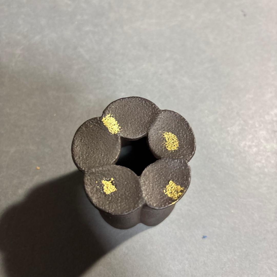 茶道具　十四代　宮崎寒雉　鉄塗金　此花　蓋置　共箱