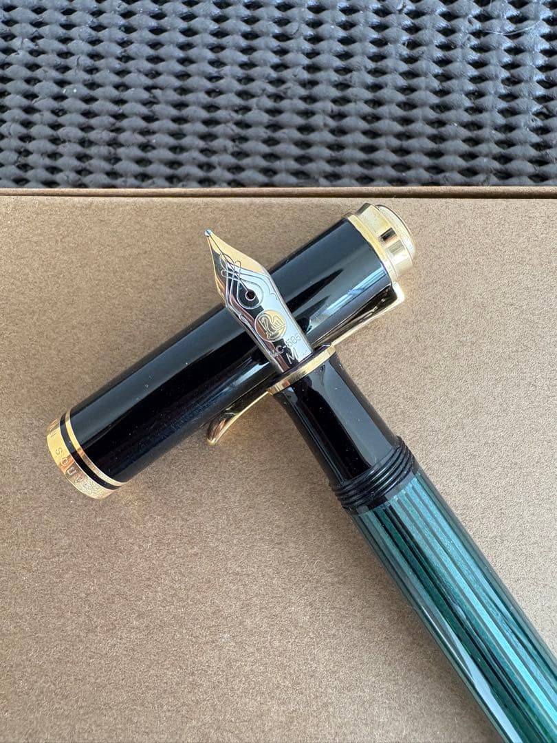 ペリカン スーベレーン 万年筆 グリーンストライプ 緑 M400