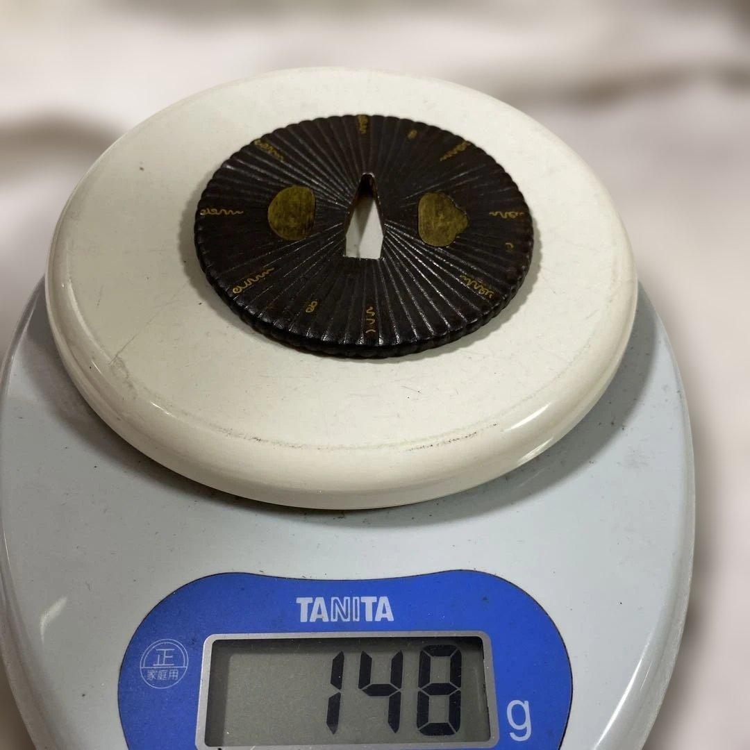 B-30 鍔　蛇の目鍔　金象嵌　武具　刀装具　日本刀　鉄製　装飾品　工芸品　骨董