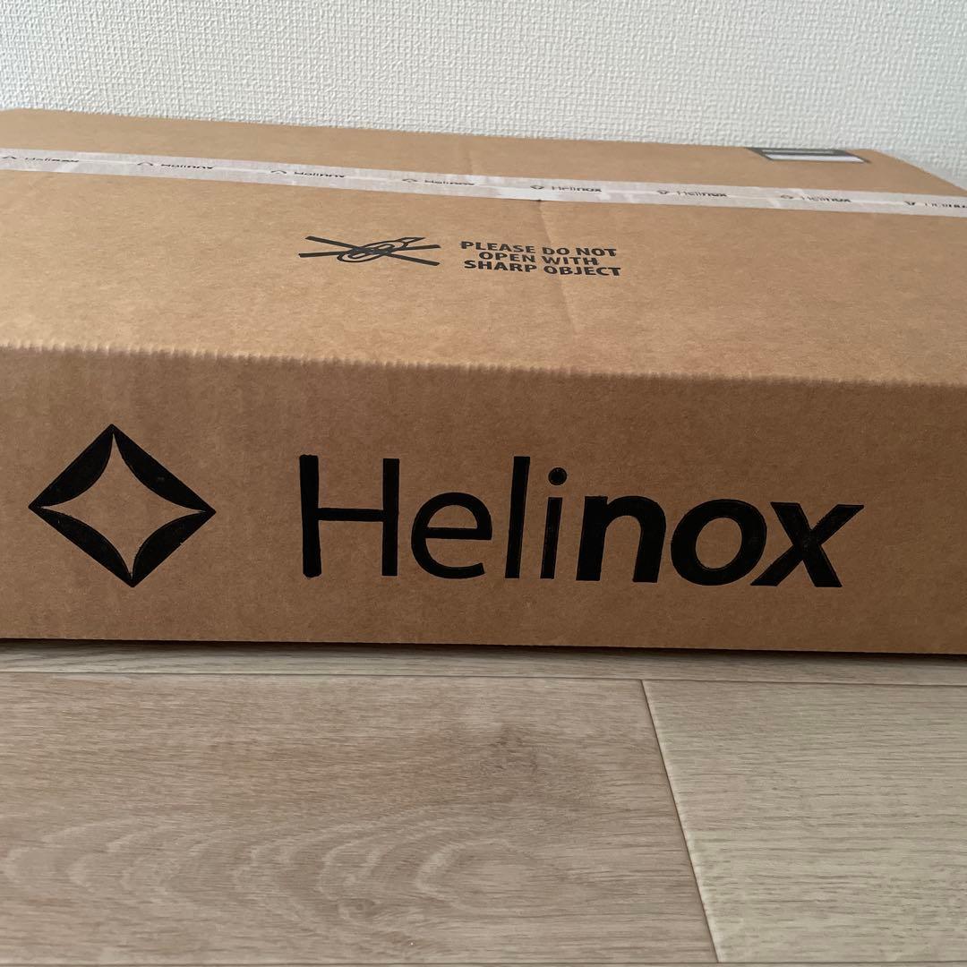 NEIGHBORHOOD HELINOXコラボテーブル