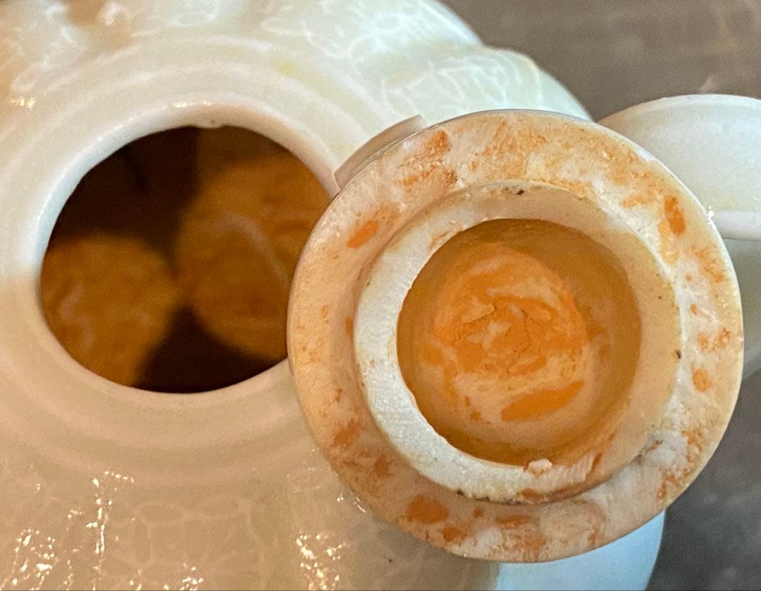 青白磁　水滴　鑑賞台付 ・一輪挿し ・ヴィンテージ　レア ・中国　台湾茶器