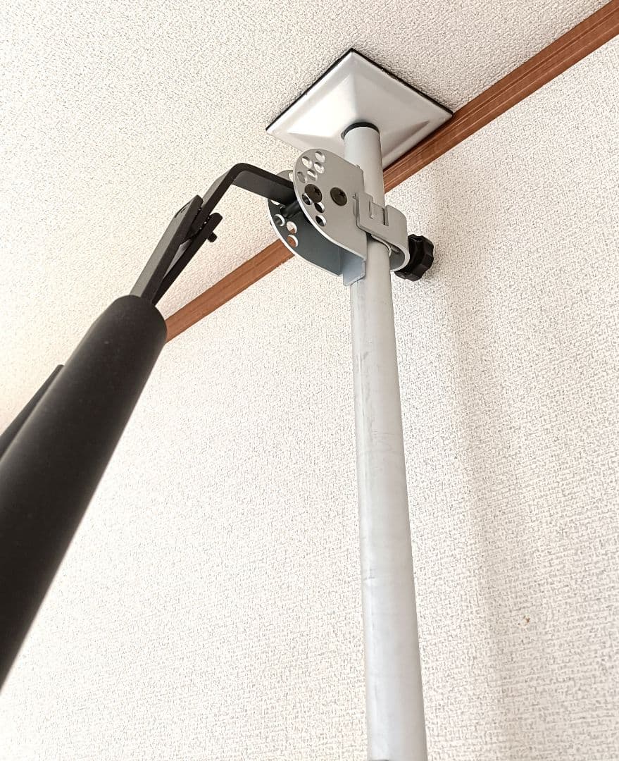 サーフボードラック 突っ張り式 3フック