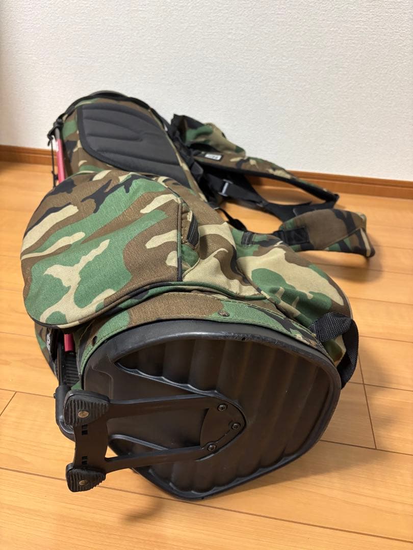 BRIEFING×BEAMSGOLF×SUNMOUNTAINコラボキャディバッグ