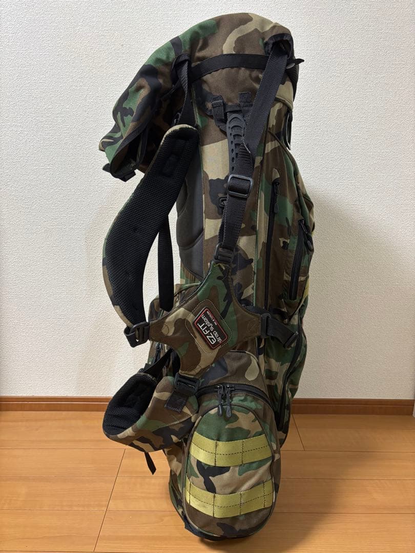 BRIEFING×BEAMSGOLF×SUNMOUNTAINコラボキャディバッグ