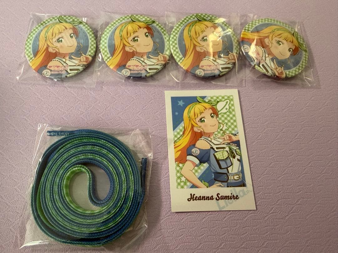 ラブライブ Liella ガチャ　缶バッジ　平安名すみれ