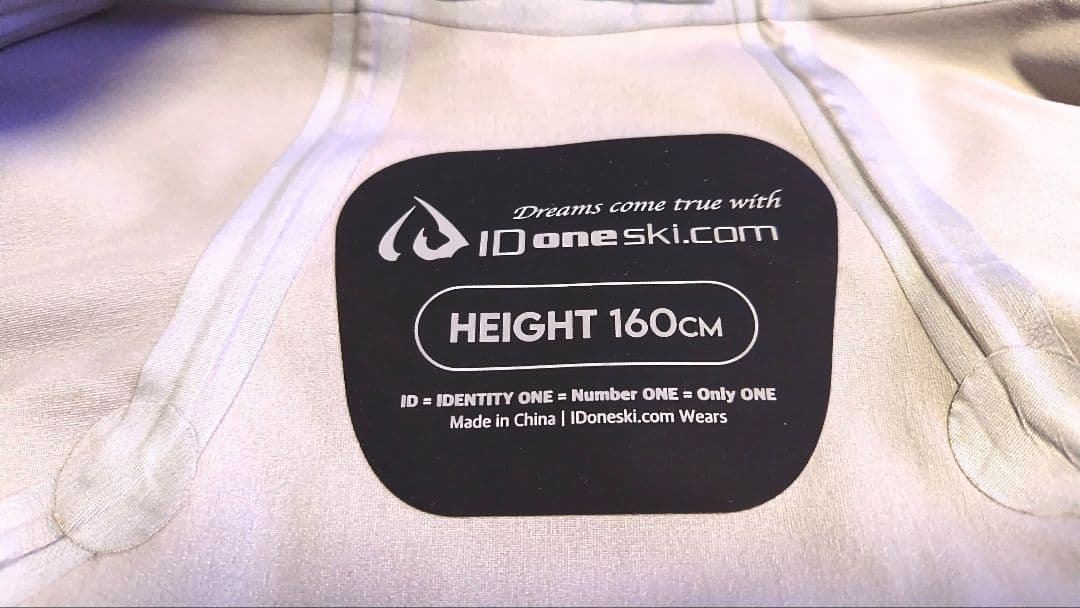 極美品ID one2026モデルジャケットスキースノーボード男女サイズM