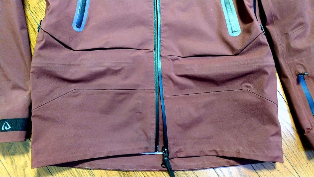 極美品ID one2026モデルジャケットスキースノーボード男女サイズM