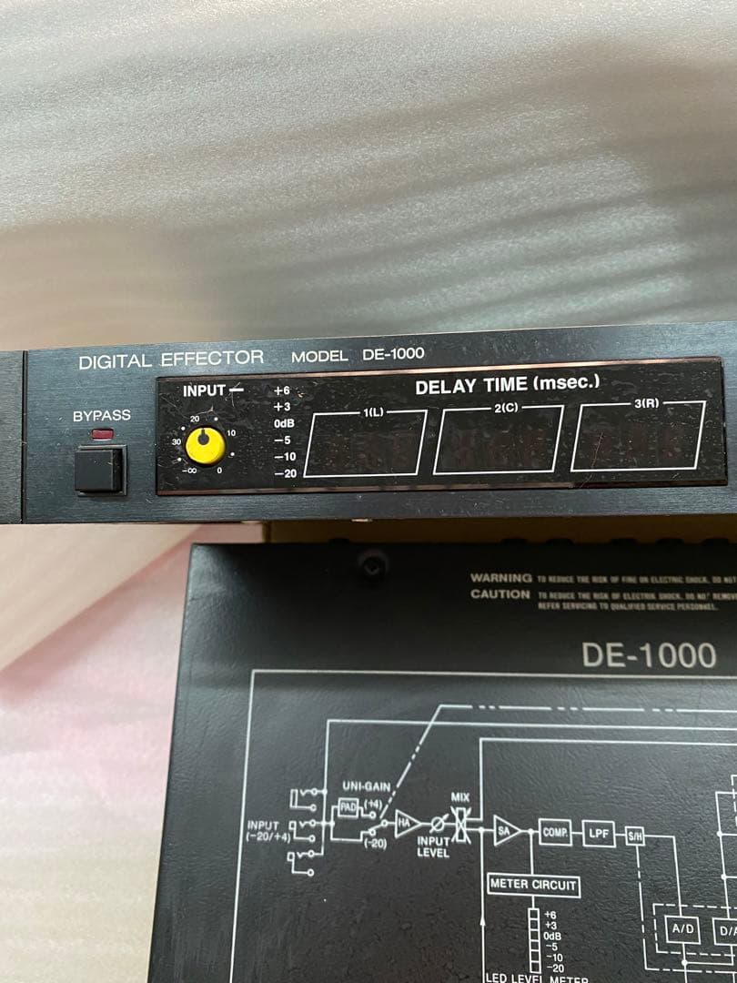 オーディオ　DE-1000 TOA デジタルエフェクタ　2台