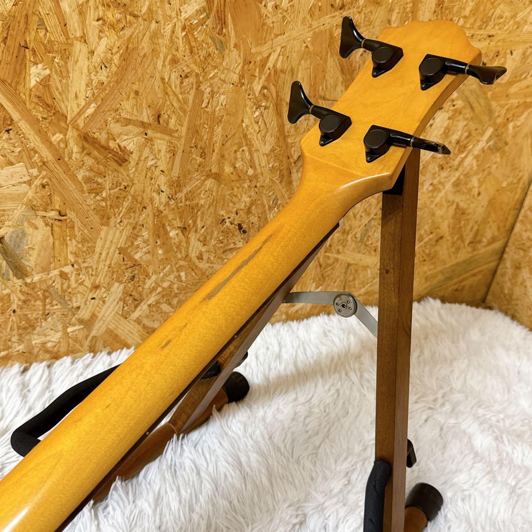 B.C.Rich モッキンバードベース LA California U.S.A