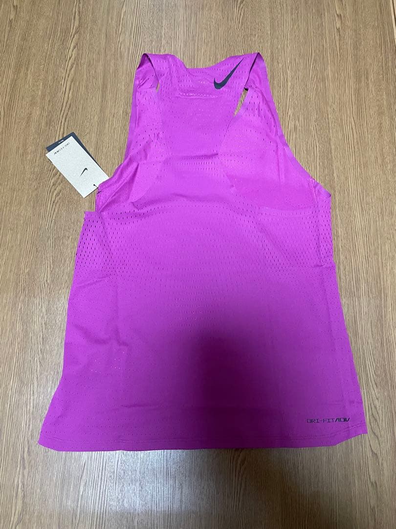 ナイキエアロスイフトメンズ Dri-FIT ADV ランニングシングレット