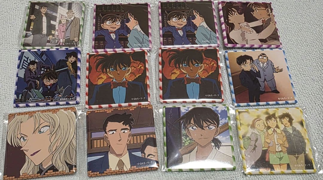 名探偵コナン　コナンランド　メモリアル缶バッジ　蘭　新一　安室　赤井　平次　灰原