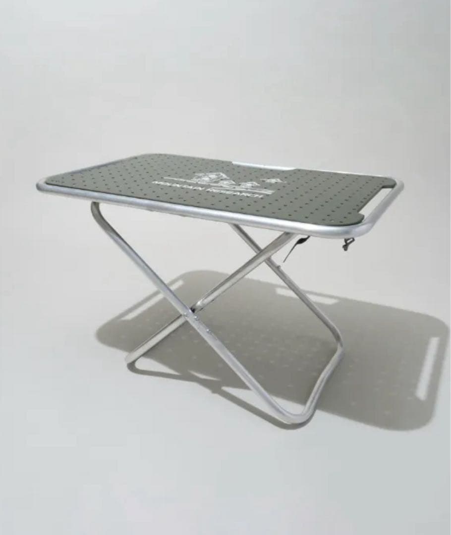 ballistics × MOUNTAIN RESEARCH テーブル