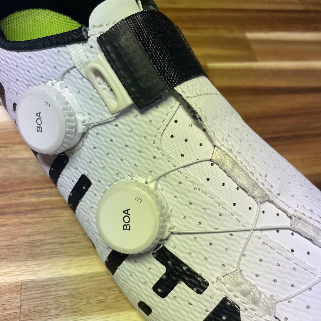 fizik VENTO STABILITA CARBON 限定カラー 43.0