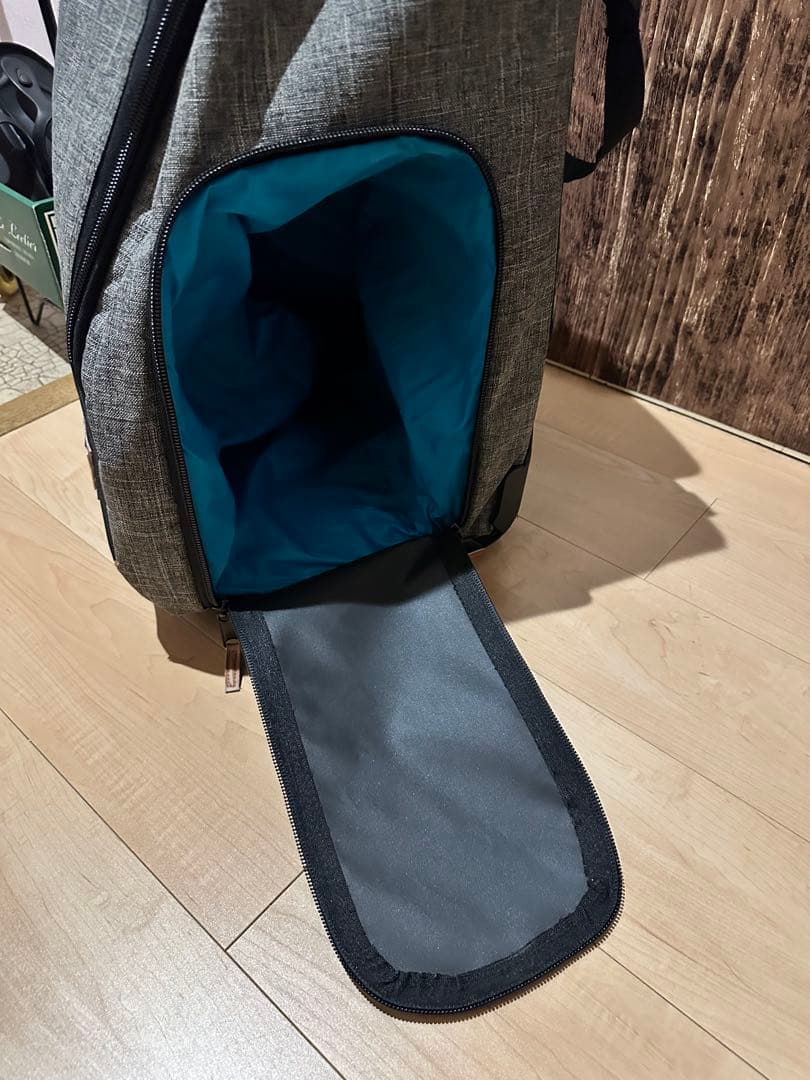 eb’s CONTAINER WHEEL & TOTE BAG