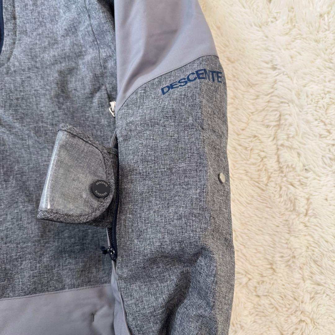 極美品　デサント M スキーウェア　メンズ　男性