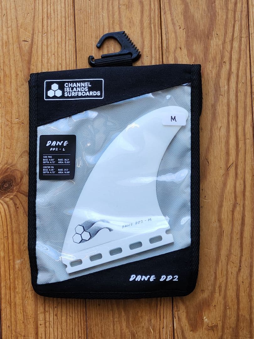 ＜新品・送料込み＞ futures DANE DD2 フィン 白 M
