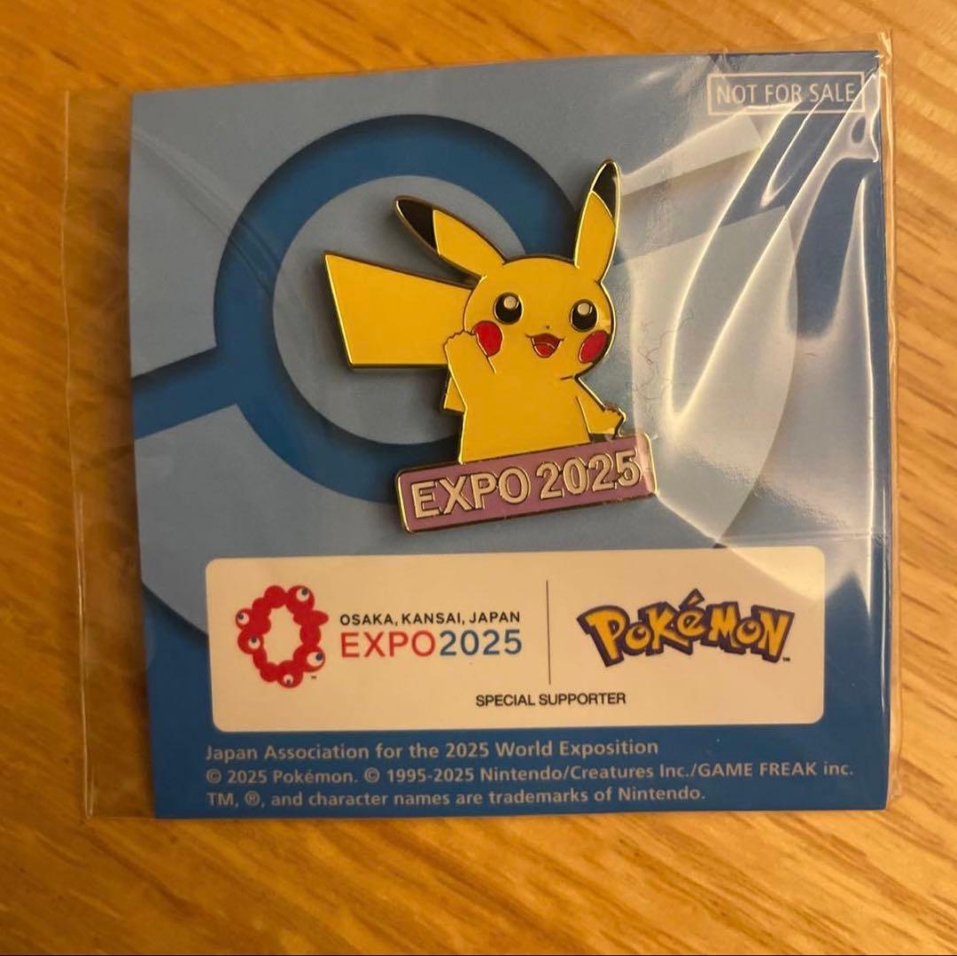 ポケモンピンバッチ　万博