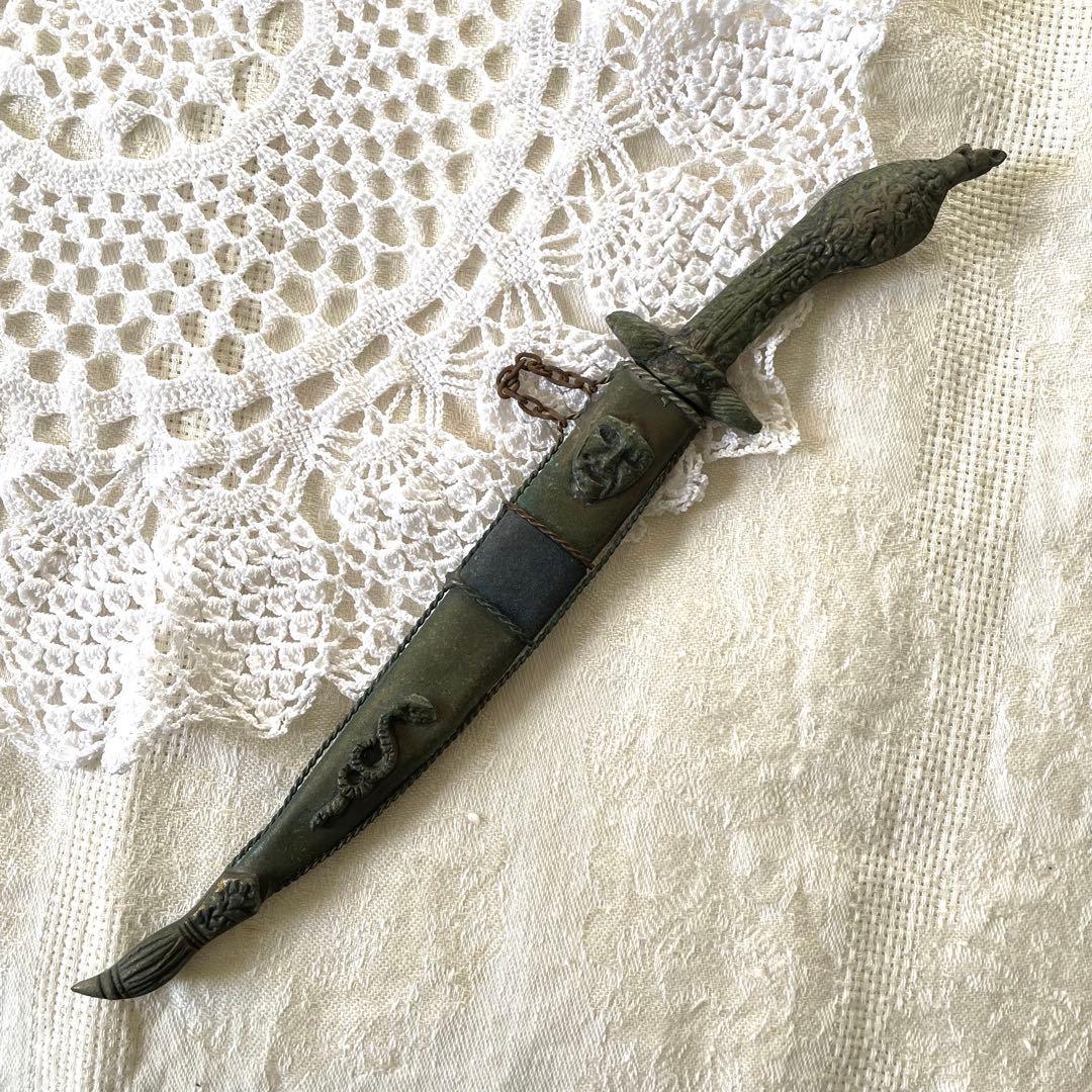 アンティーク　ペーパーナイフ　ナイフ　短剣　骨董　ギリシャ　錆　壁飾り