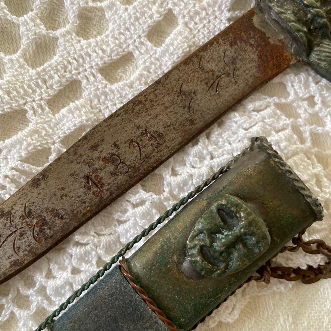 アンティーク　ペーパーナイフ　ナイフ　短剣　骨董　ギリシャ　錆　壁飾り