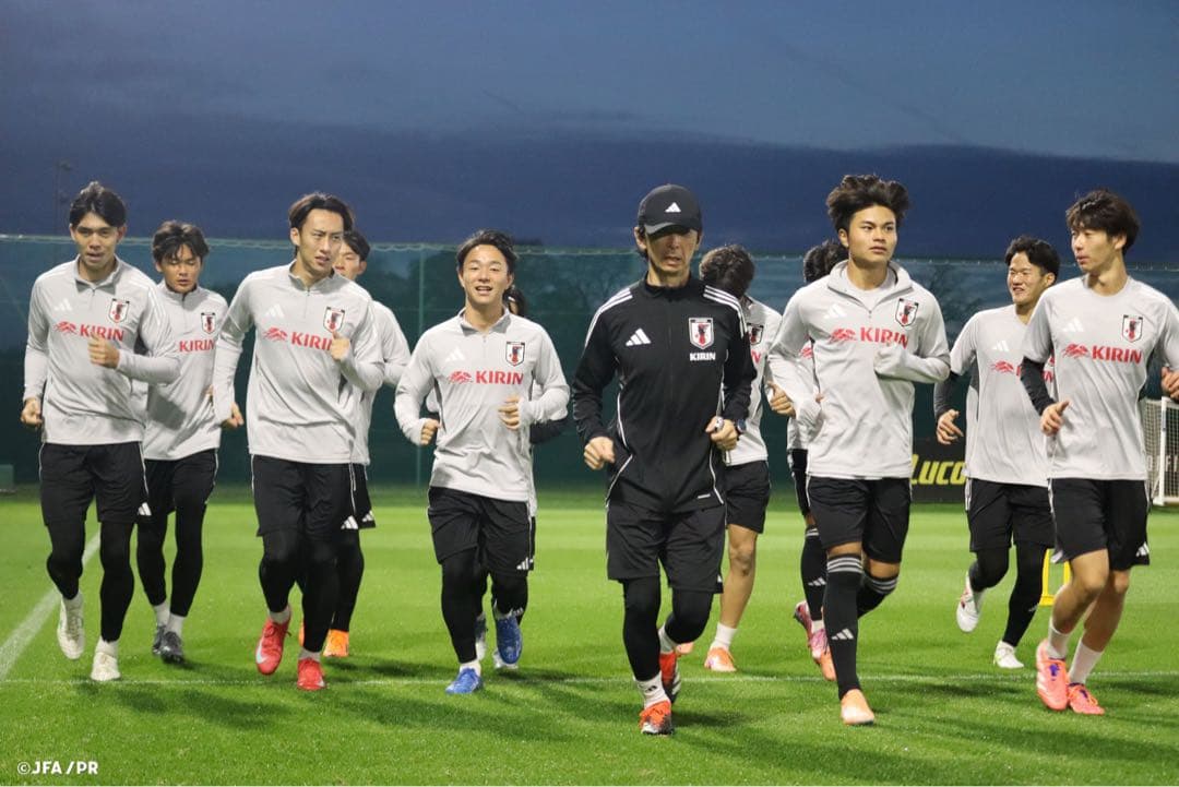 サッカー日本代表 トレーニングウェア 上下セット Lサイズ