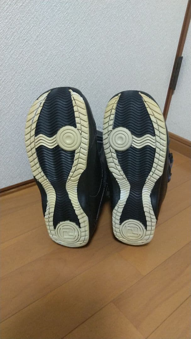 期間限定値下げ！DEELUXE ALPHA 27cm ブーツケース付き