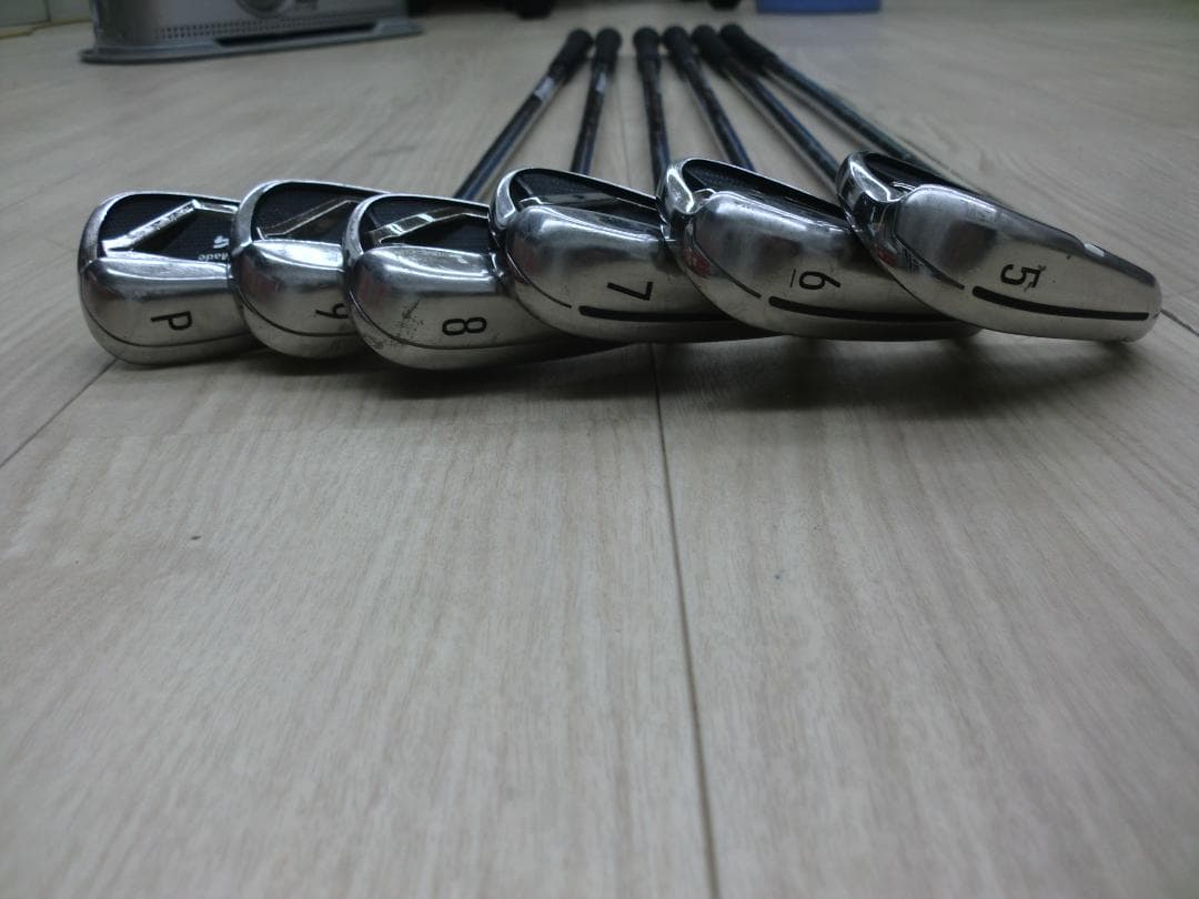 テーラーメイド　M4アイアン　６本(5～PW)