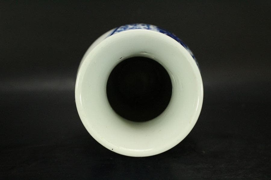 中国美術 青花 纏枝蓮花 武人紋 瓶 高25.5cm(HA374)