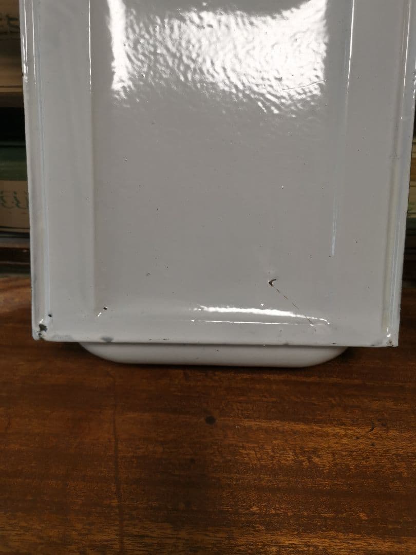 イギリス アンティークホーロー レードルラック 一松模様 ホワイト&ブルー