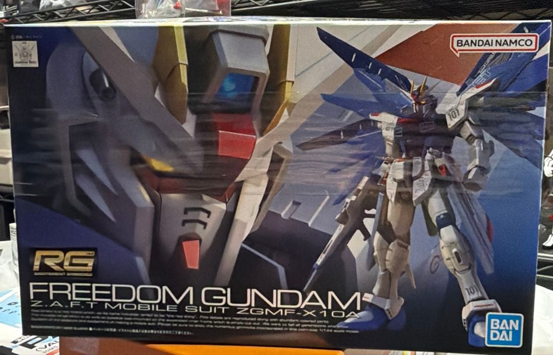 RG ガンプラ　エクシア　ダブルオーライザー　ストライク　シナンジュ　新品