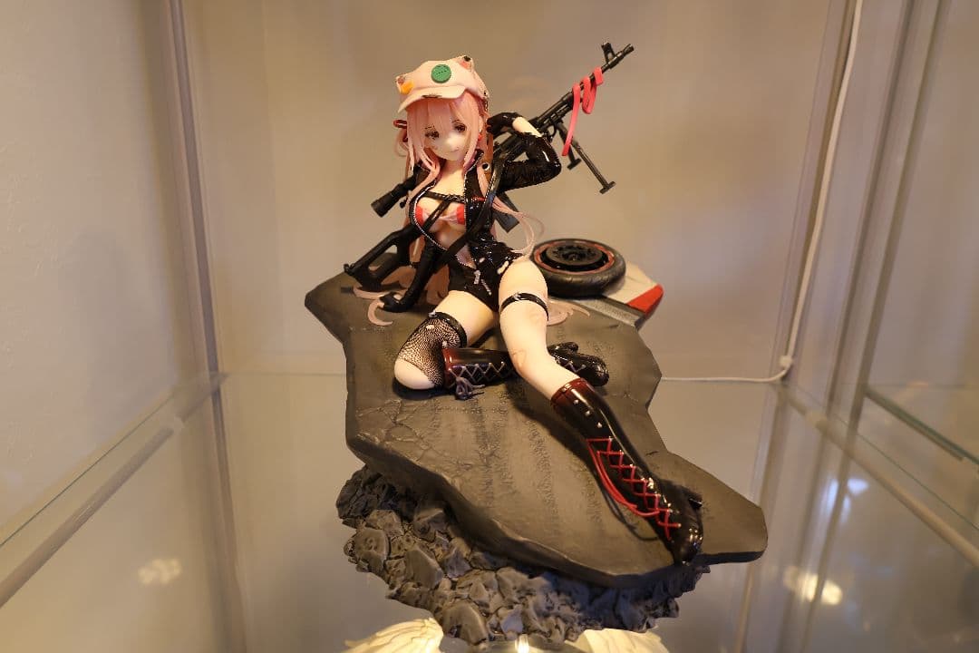 ドルフロ UKM-2000 疾風迅雷 重傷 Ver 渋谷スクランブル フィギュア