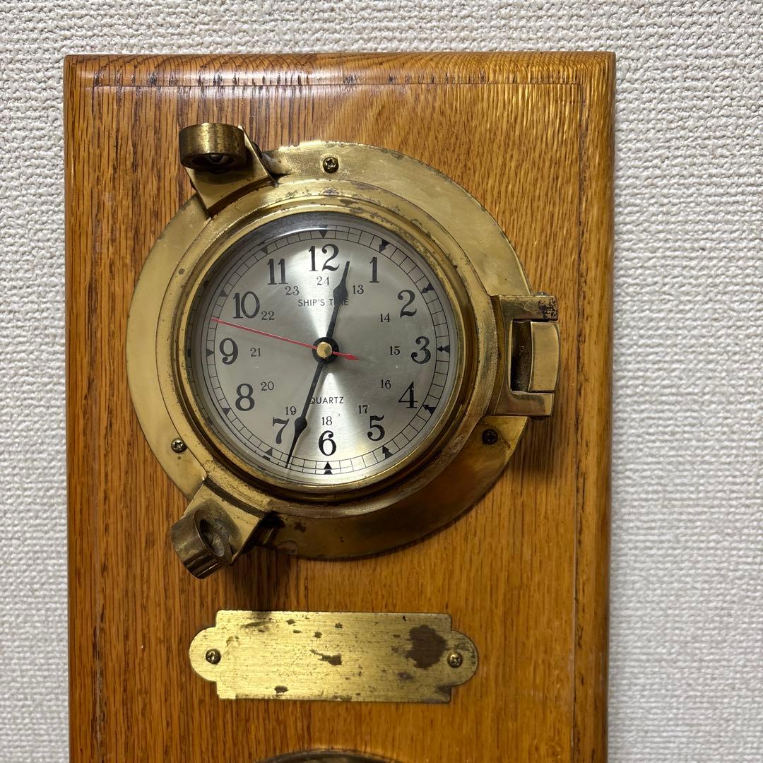 船舶用クォーツ時計と気圧計