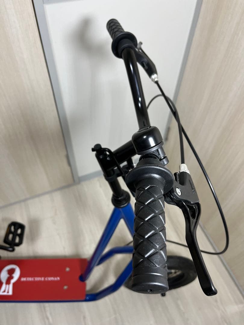 名探偵コナン　スケーターバイク　限定品