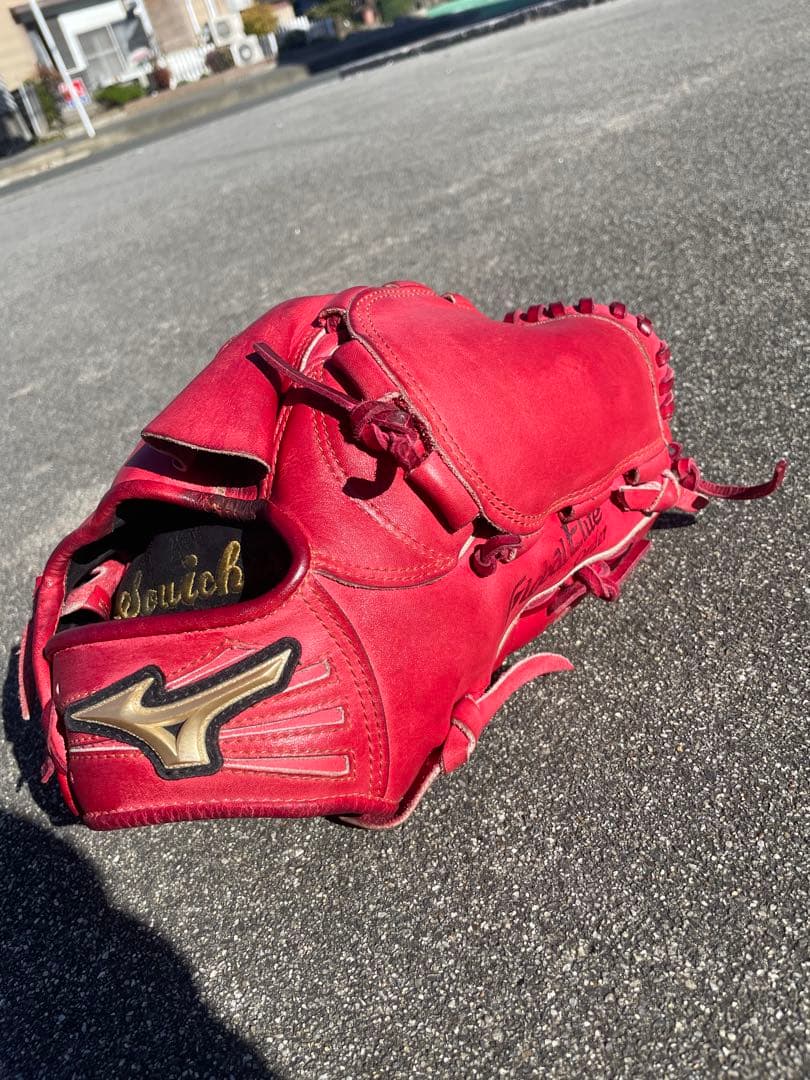 Mizuno Global Elite 軟式グローブ レッド オーダー